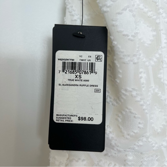 NWT Guess White Lace Up Dress - Picture 4 of 4